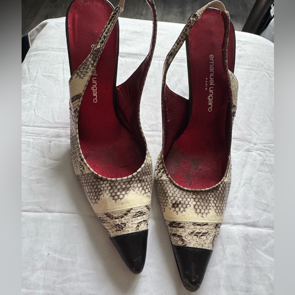 Emanuel Ungaro Red and Cream Patterned Footwear